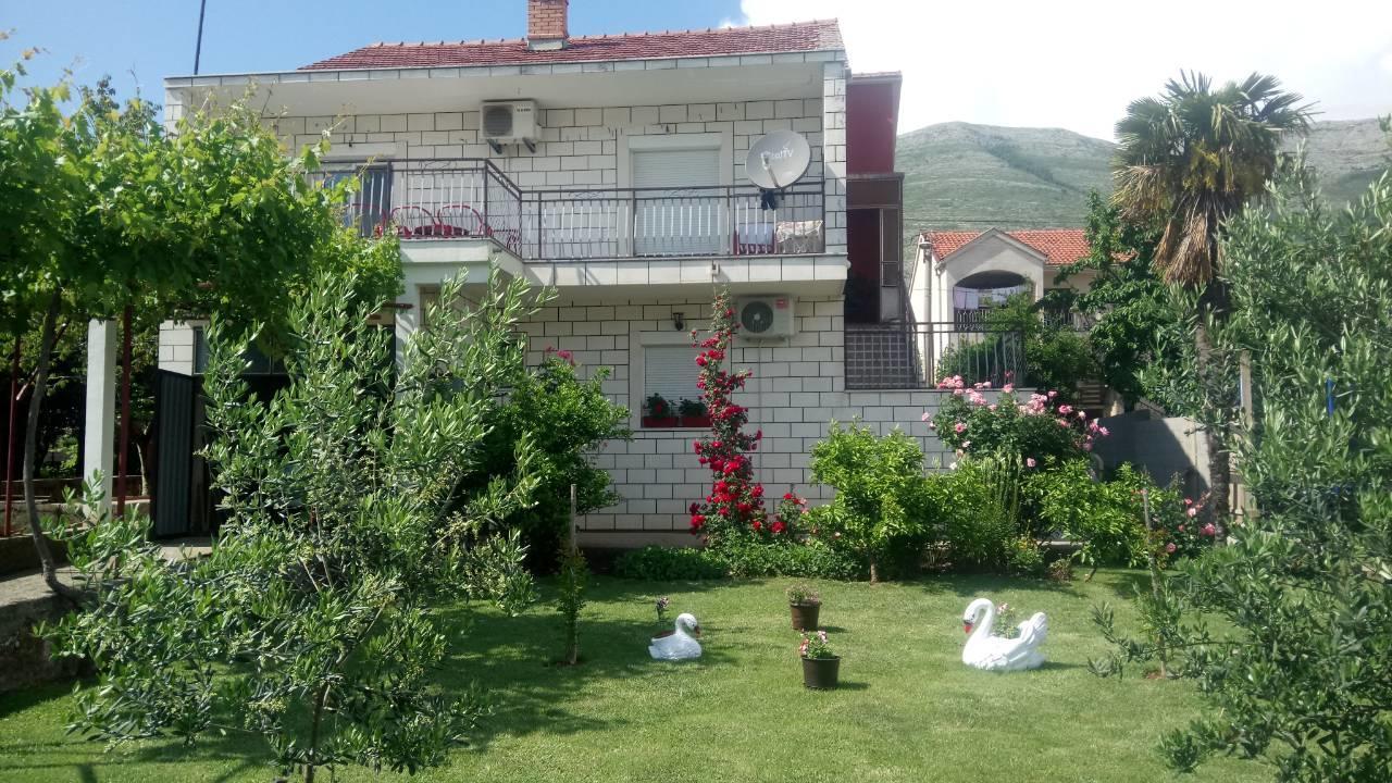 Apartmani Bridge Trebinje Exterior foto